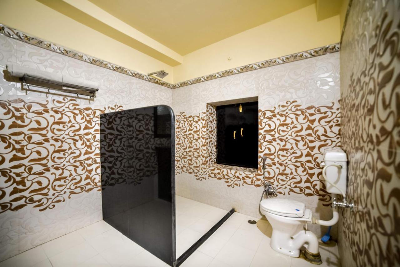 Mud Mirror Guesthouse Jaisalmer Bagian luar foto
