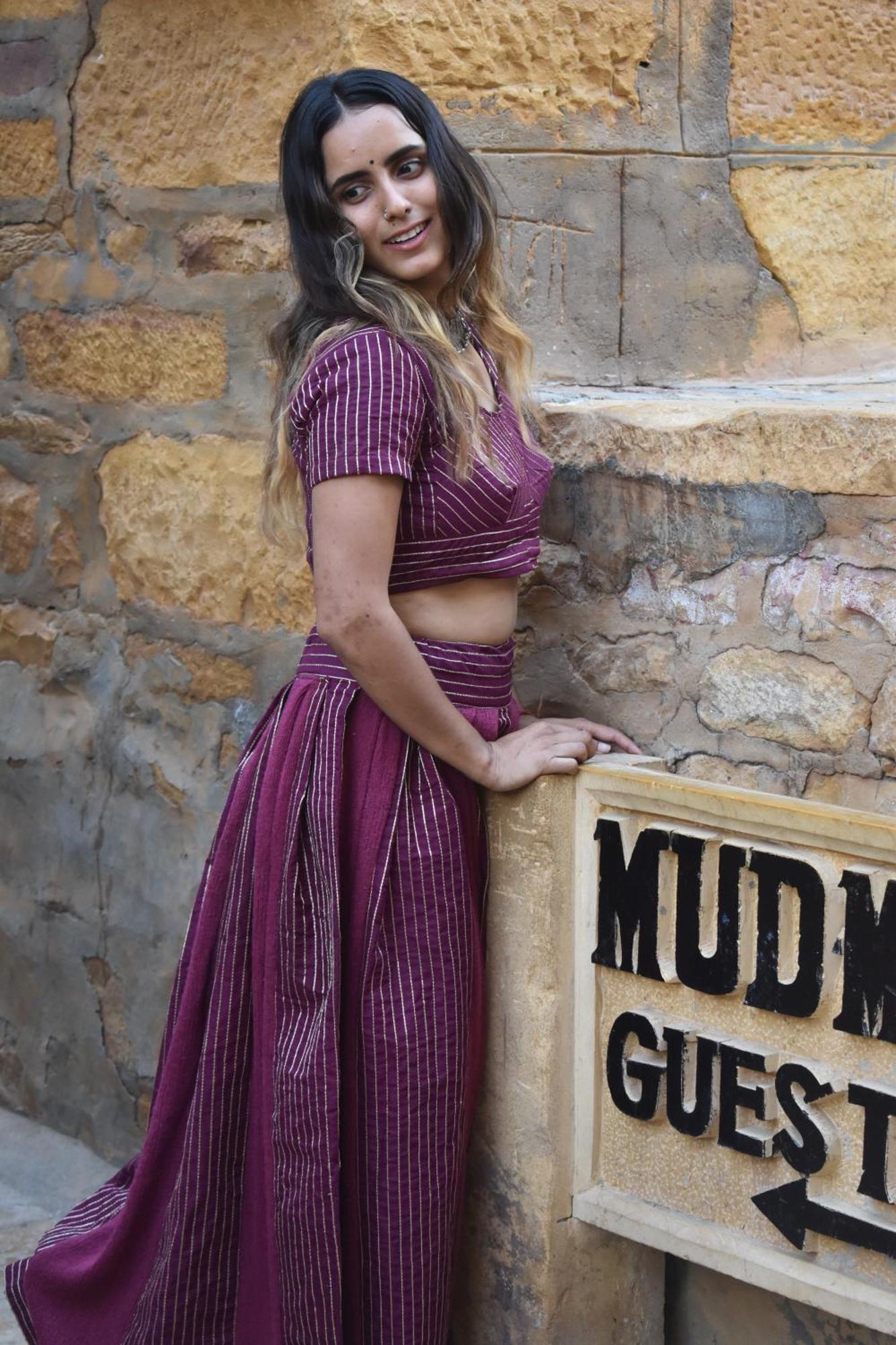 Mud Mirror Guesthouse Jaisalmer Bagian luar foto
